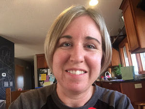 Meet your Posher, Mandy